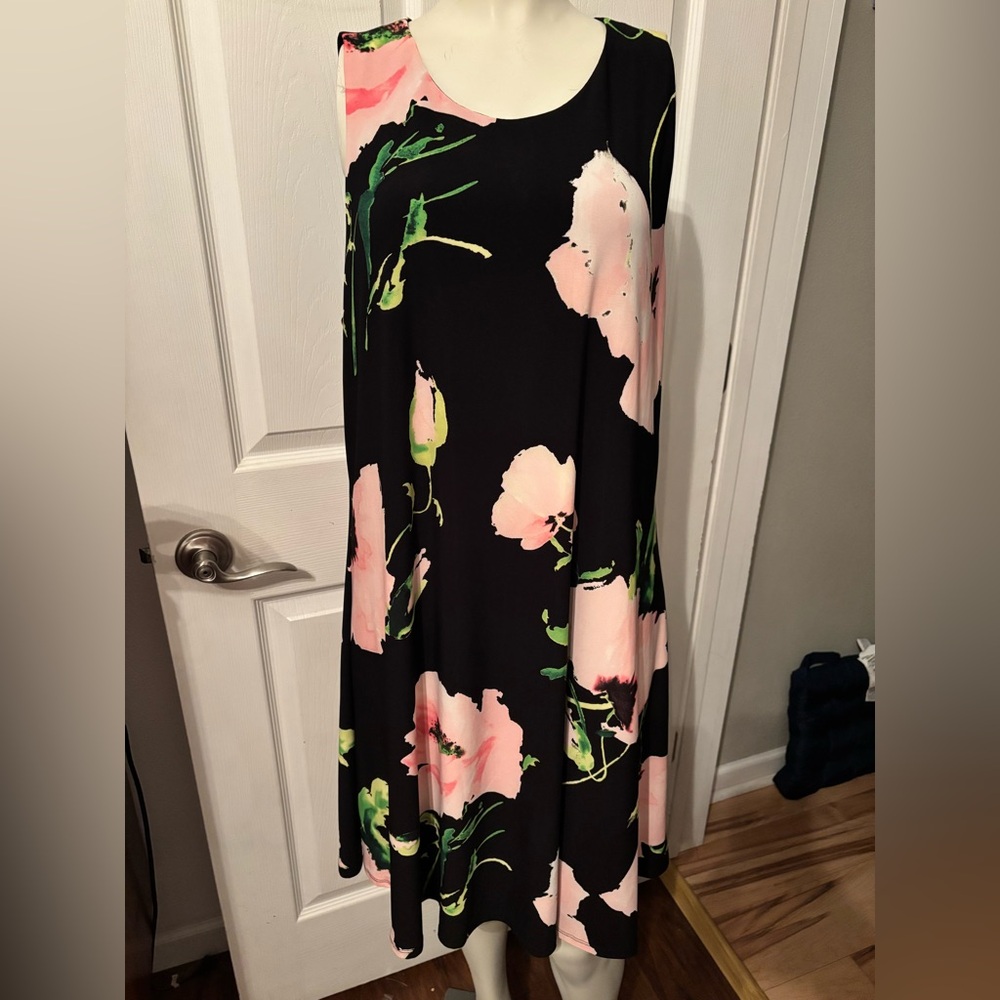 Anne Klein Black and Pink Floral Dress